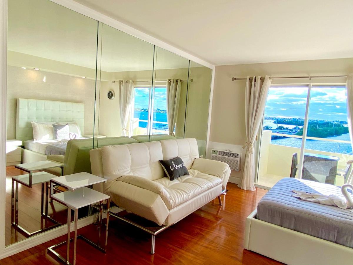 Modern Waterfront Apartment With Miami Skyline View, Free Parking 5 Mins Drive To 迈阿密海滩 外观 照片